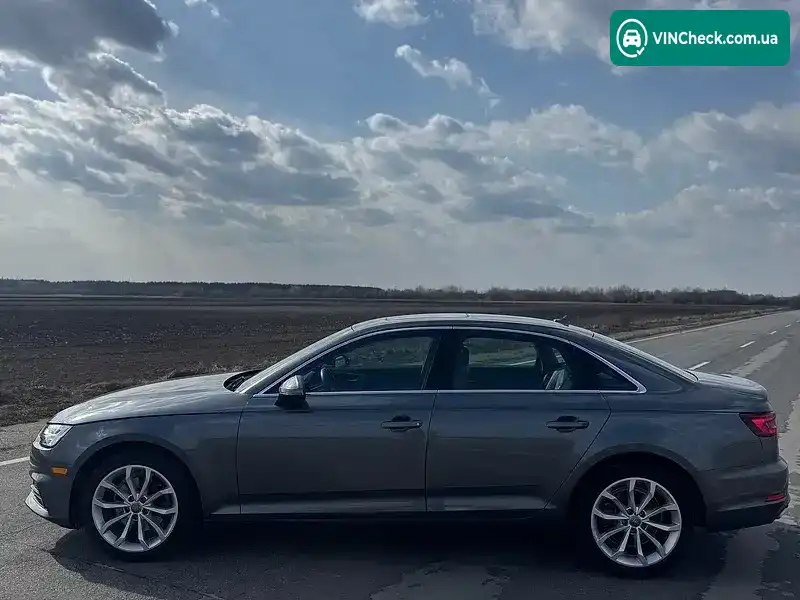 Audi A4 2018, фото з оголошення 1 з 13, VIN WAUHMAF43KA015190