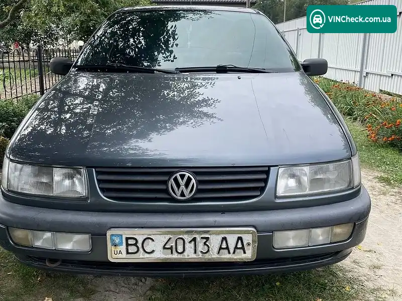 Volkswagen Passat 1995, фото з оголошення 1 з 20, VIN WVWZZZ33ZGE150325