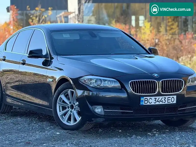BMW 5 Series 2011, фото з оголошення 2 з 20, VIN WBAFW31060C943255