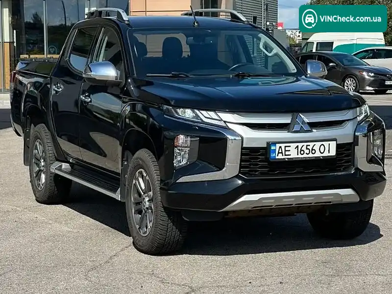 Mitsubishi L 200 2019, фото з оголошення 2 з 14, VIN MMCJLKL10LH011718