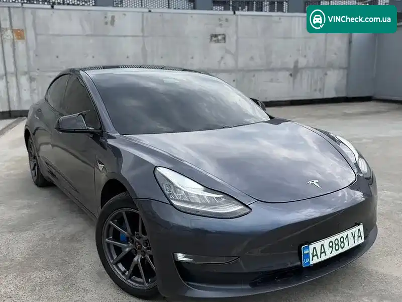 Tesla Model 3 2019, фото з оголошення 1 з 20, VIN 5YJ3E1EAXLF630409