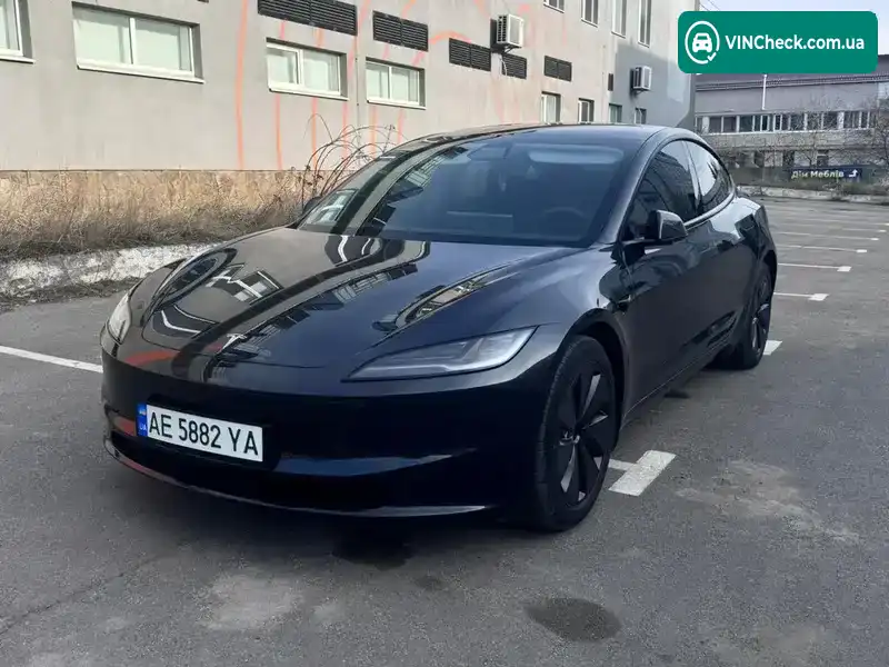 Tesla Model 3 2024, фото з оголошення 1 з 11, VIN 5YJ3E1EA1RF820706