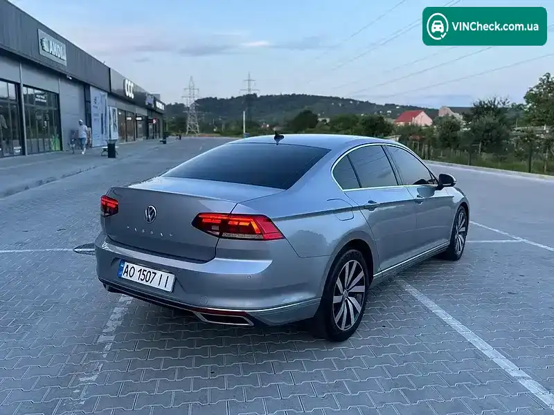 Volkswagen Passat 2020, фото з оголошення 2 з 20, VIN WVWZZZ3CZLE086464
