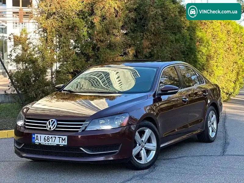 Volkswagen Passat 2011, фото з оголошення 1 з 20, VIN 1VWBH7A39CC012747