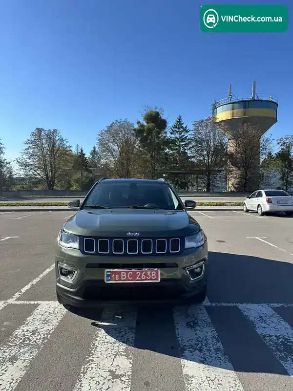 Jeep Compass 2018, фото з оголошення 2 з 16, VIN 3C4NJDCB5JT231696