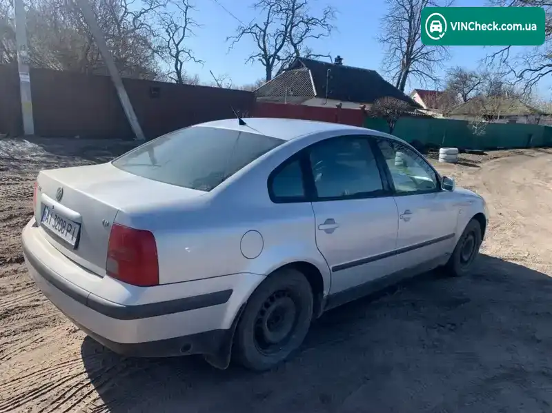 Volkswagen Passat 1999, фото з оголошення 2 з 16, VIN WVWZZZ3BZXP208354