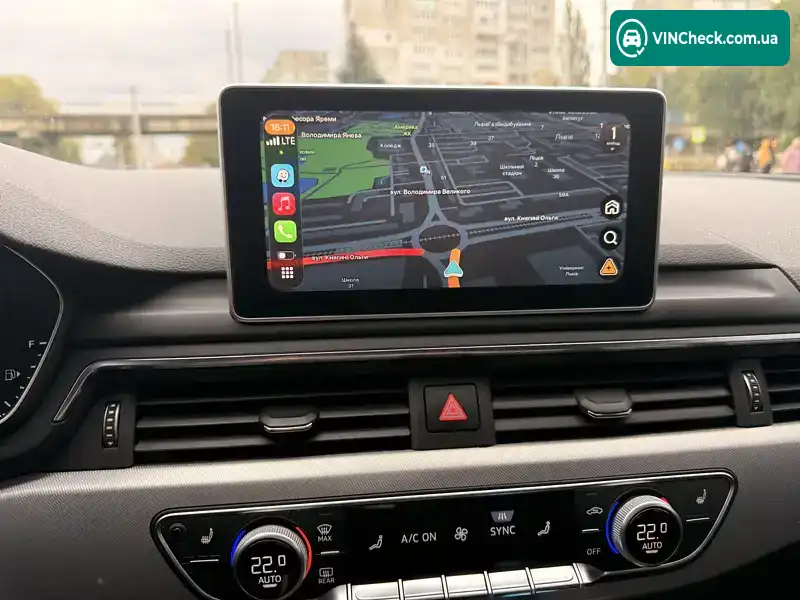 Audi A4 2018, фото з оголошення 2 з 20, VIN WAUENAF4XJA151976