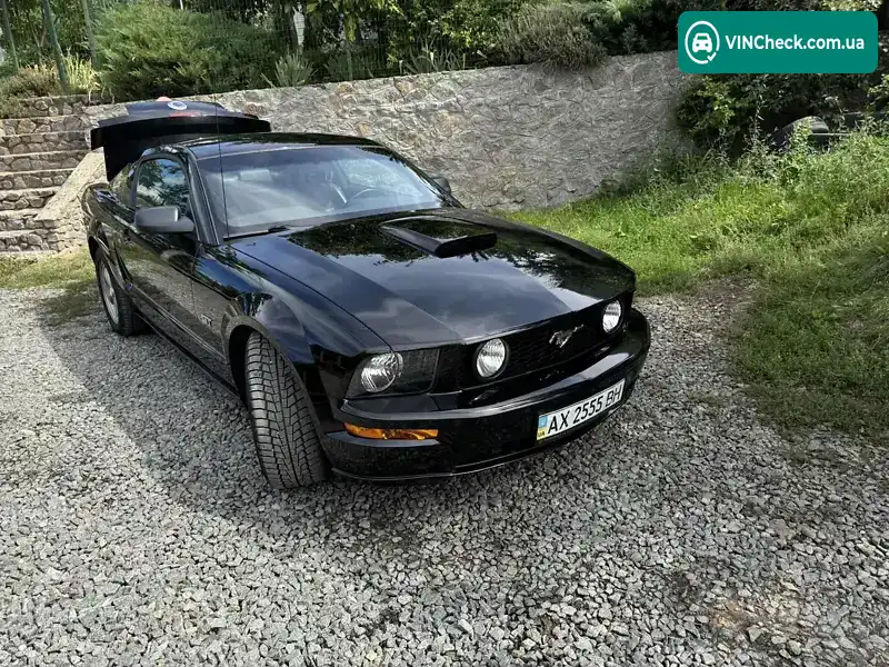 Ford Mustang 2008, фото з оголошення 1 з 10, VIN 1ZVHT82H885150039