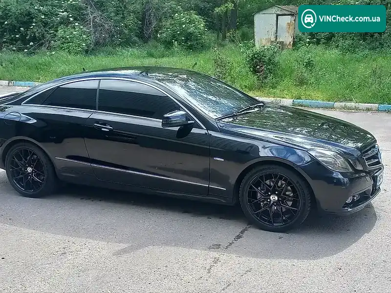 Mercedes-Benz E-Class 2009, фото з оголошення 2 з 11, VIN WDD2073031F030919