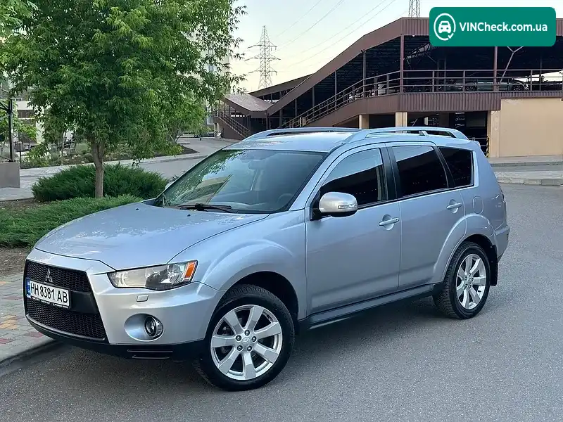 Mitsubishi Outlander 2010, фото з оголошення 2 з 20, VIN JMBXTCW5WAZ003017