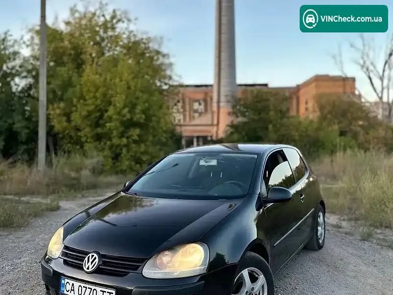 Volkswagen Golf 2004, фото з оголошення 1 з 9, VIN WVWZZZ1KZ4P053520