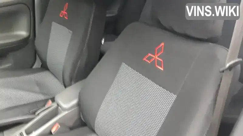 Mitsubishi Lancer 1996, фото з оголошення 1 з 9, VIN JMBSNCK1ATU023284
