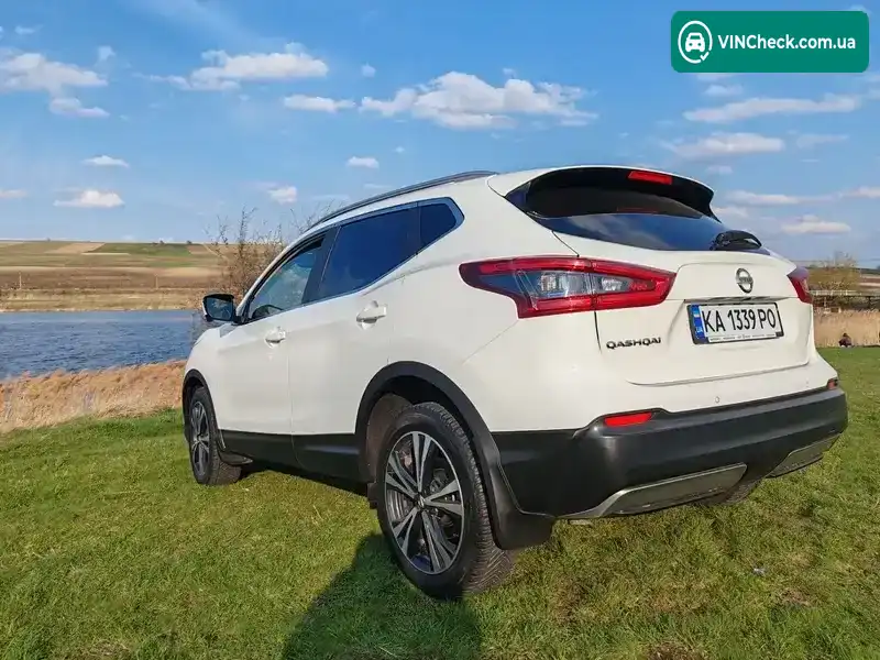 Nissan Qashqai 2018, фото з оголошення 1 з 21, VIN SJNFDAJ11U2237415