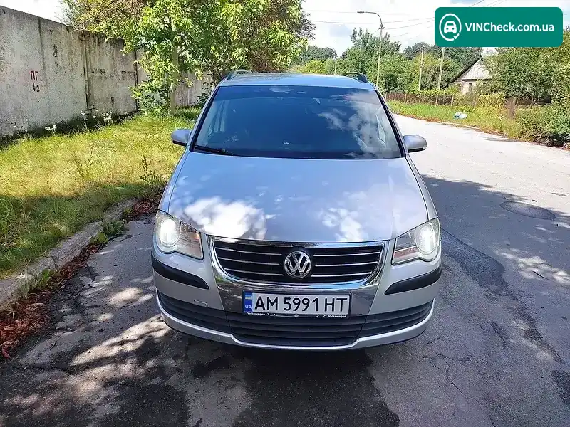 Volkswagen Touran 2008, фото з оголошення 2 з 20, VIN WVGZZZ1TZ8W062236