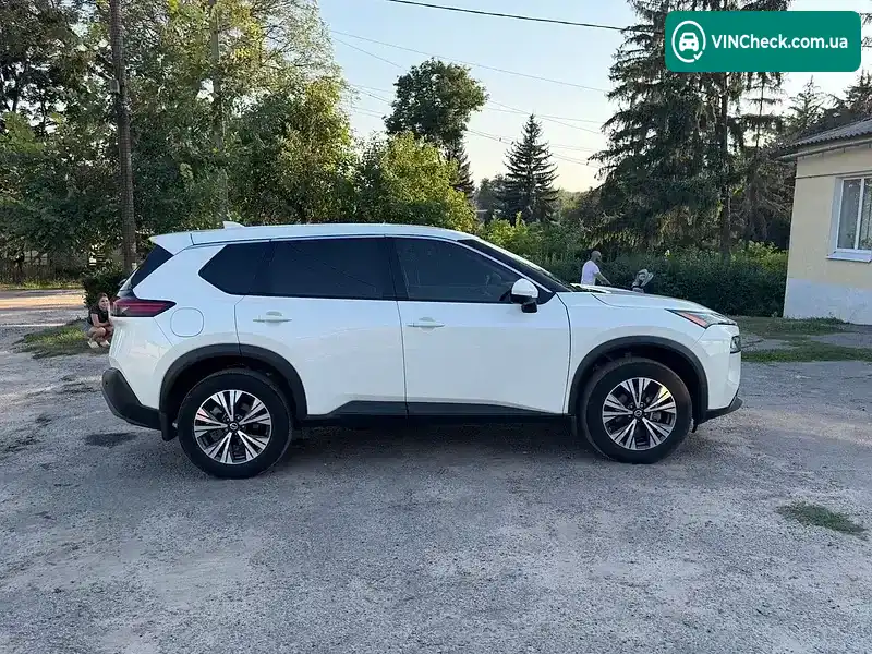 Nissan Rogue 2021, фото з оголошення 2 з 13, VIN 5N1AT3BB7MC801357