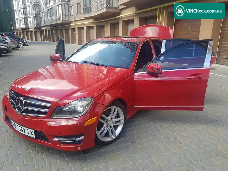 Mercedes-Benz C-Class 2013, фото з оголошення 2 з 20, VIN WDDGF4HB5EA932325