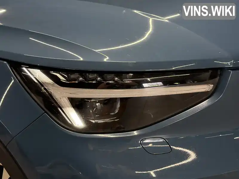 Volvo C40 Recharge 2021, фото з оголошення 2 з 21, VIN YV1XKEDVEN2001513