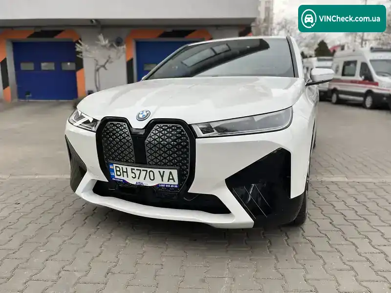 BMW iX 2022, фото з оголошення 2 з 21, VIN WBY11CF020CL93216