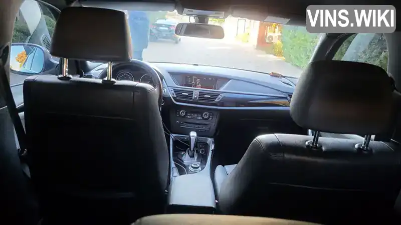 BMW X1 2010, фото з оголошення 2 з 16, VIN WBAVP51090VP36870