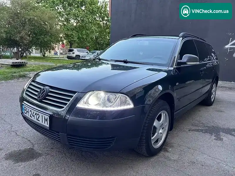 Volkswagen Passat 2003, фото з оголошення 1 з 17, VIN WVWZZZ3BZ4E216587