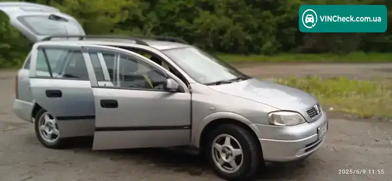 Opel Astra 1999, фото з оголошення 2 з 20, VIN W0L0TGF35Y8023050