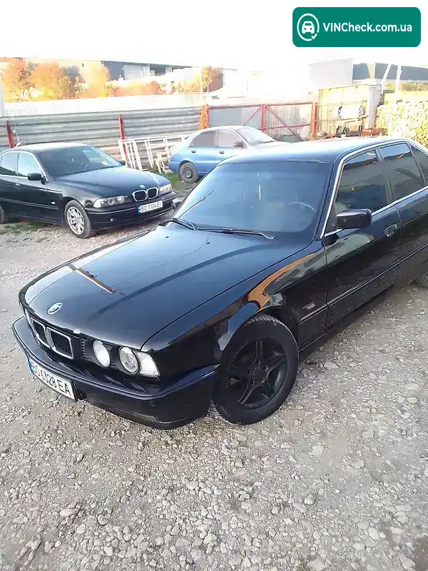 BMW 5 Series 1994, фото з оголошення 2 з 17, VIN WBAHB51090GG48680
