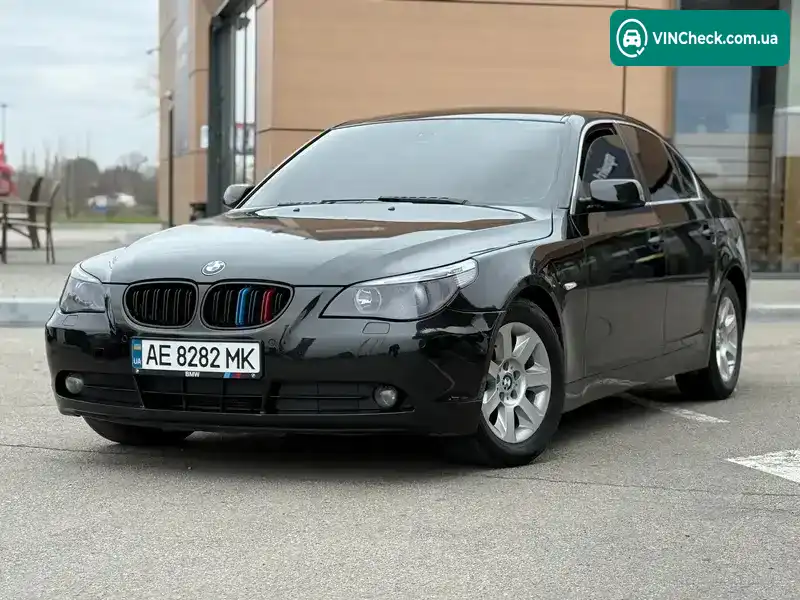BMW 5 Series 2004, фото з оголошення 2 з 21, VIN WBANA310X0B164862