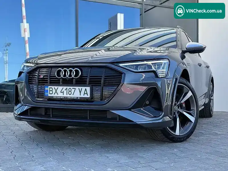 Audi e-tron 2020, фото з оголошення 2 з 20, VIN WAUZZZGEXMB012067