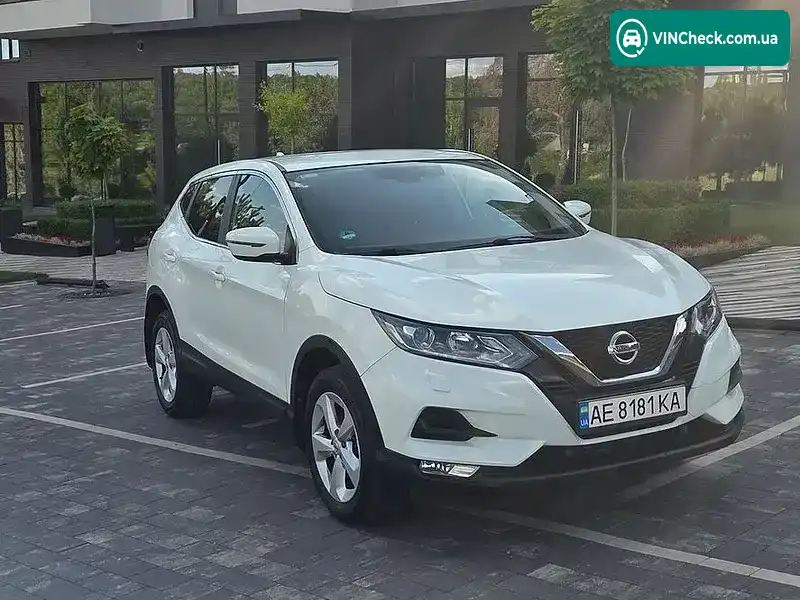 Nissan Qashqai 2018, фото з оголошення 1 з 14, VIN SJNFEAJ11U2432399