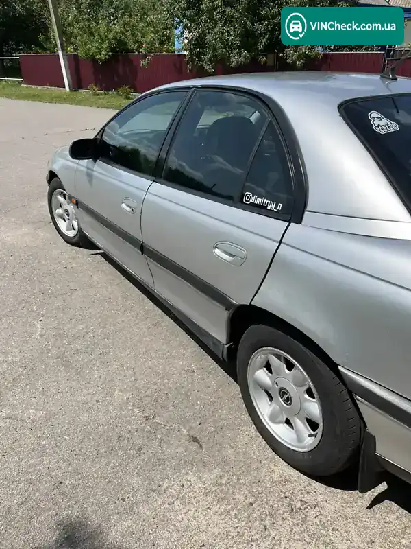 Opel Omega 1998, фото з оголошення 2 з 10, VIN W0L0VBF69W1122405