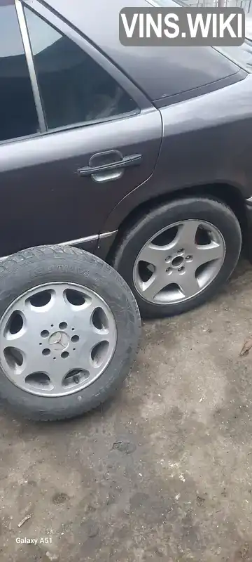 Mercedes-Benz E-Class 1994, фото з оголошення 2 з 7, VIN WDB1240221J056904