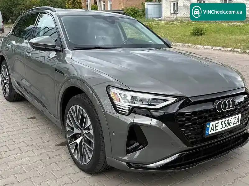 Audi Q8 e-tron 2023, фото з оголошення 2 з 21, VIN WA15AAGE2RB022264