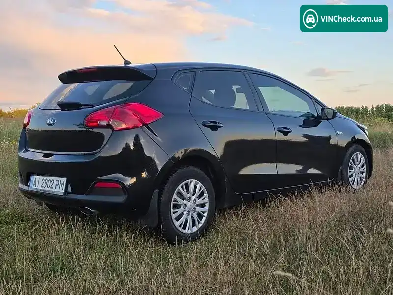 Kia Ceed 2012, фото з оголошення 2 з 20, VIN U5YHM512ADL036721