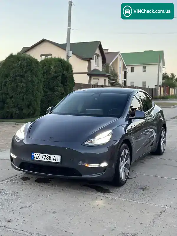 Tesla Model Y 2020, фото з оголошення 1 з 17, VIN 5YJYGDEE1LF054097