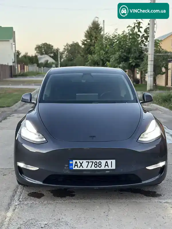 Tesla Model Y 2020, фото з оголошення 2 з 17, VIN 5YJYGDEE1LF054097