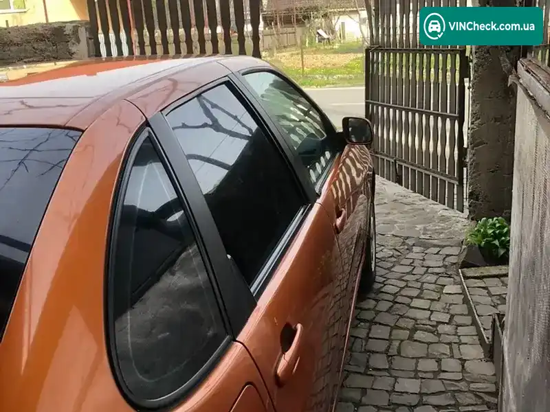 SEAT Cordoba 2000, фото з оголошення 1 з 12, VIN VSSZZZ6KZ1R063634