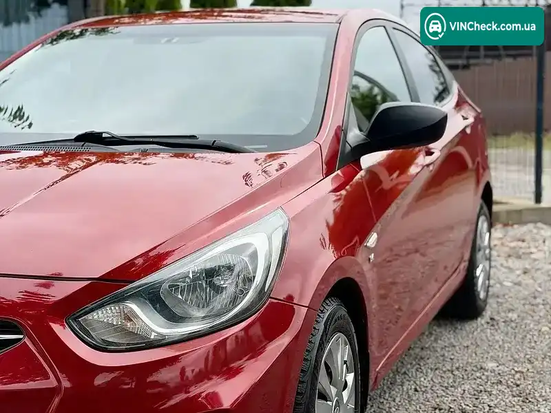 Hyundai Accent 2013, фото з оголошення 2 з 20, VIN Z94CT41DBDR273862