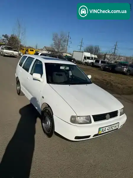 Volkswagen Polo 2001, фото з оголошення 1 з 7, VIN WVWZZZ6KZ1R505989