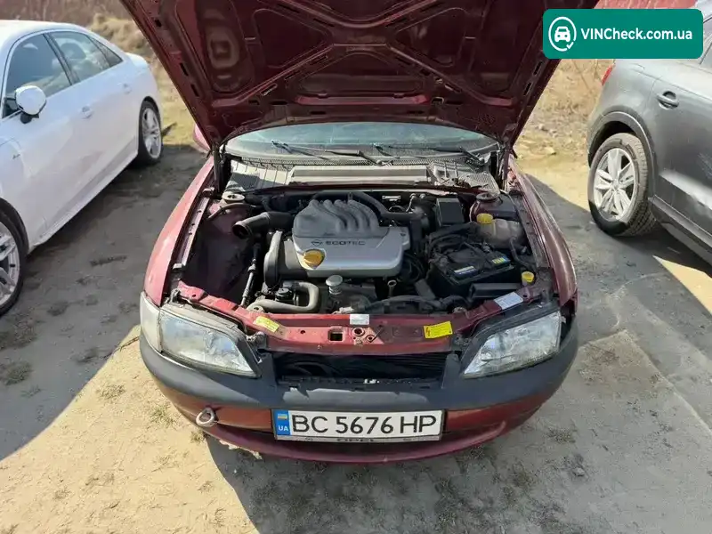 Opel Vectra 1997, фото з оголошення 1 з 7, VIN W0L0JBF19W1101319