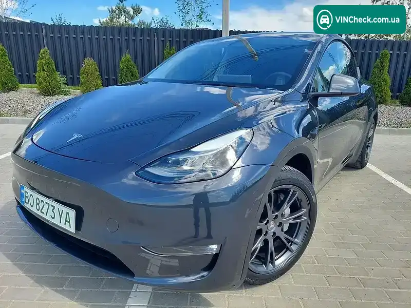 Tesla Model Y 2024, фото з оголошення 2 з 21, VIN 7SAYGDED0SA339086