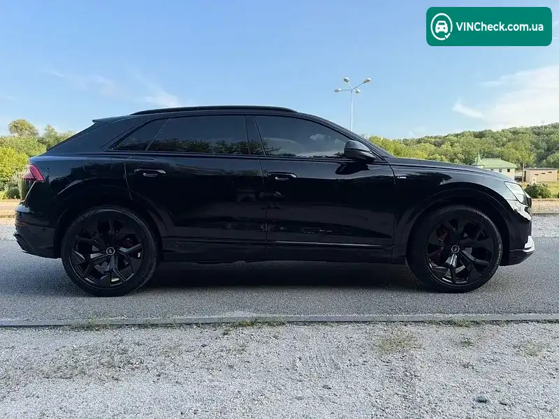 Audi Q8 2020, фото з оголошення 1 з 20, VIN WA1EVAF11KD036041