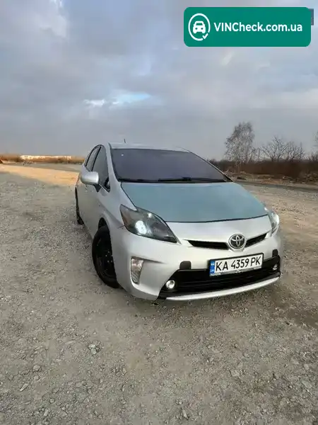 Toyota Prius 2013, фото з оголошення 2 з 20, VIN JTDKN3DU1D1646043