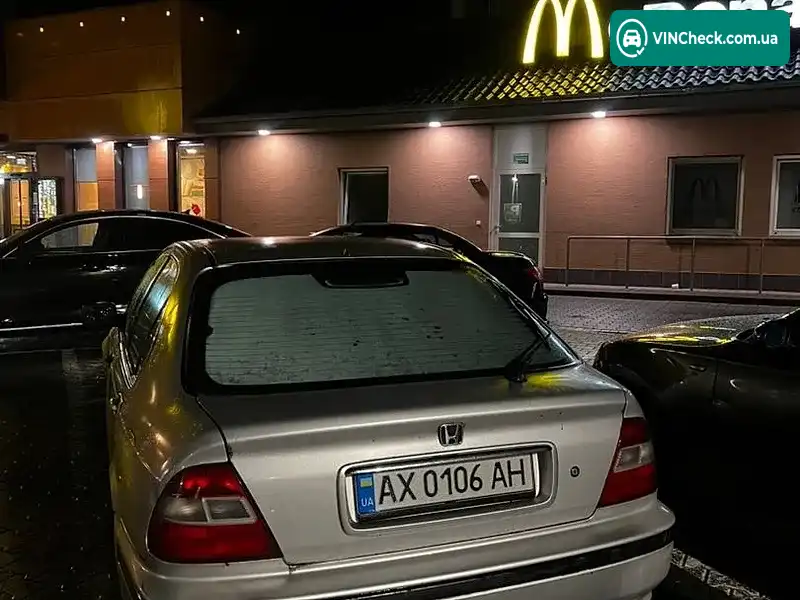 Honda Civic 2000, фото з оголошення 2 з 9, VIN SHHMB2710YU143927