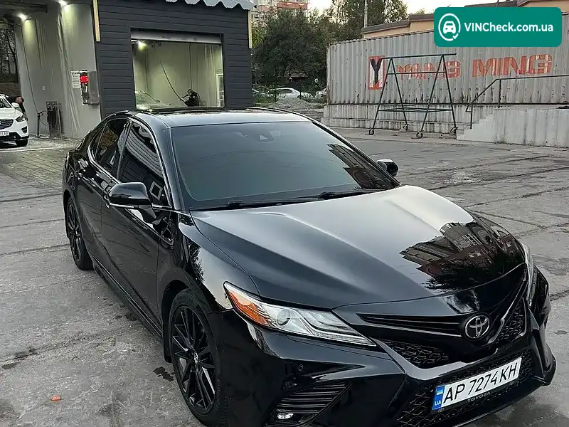 Toyota Camry 2017, фото з оголошення 1 з 17, VIN 4T1B61HK3JU045037