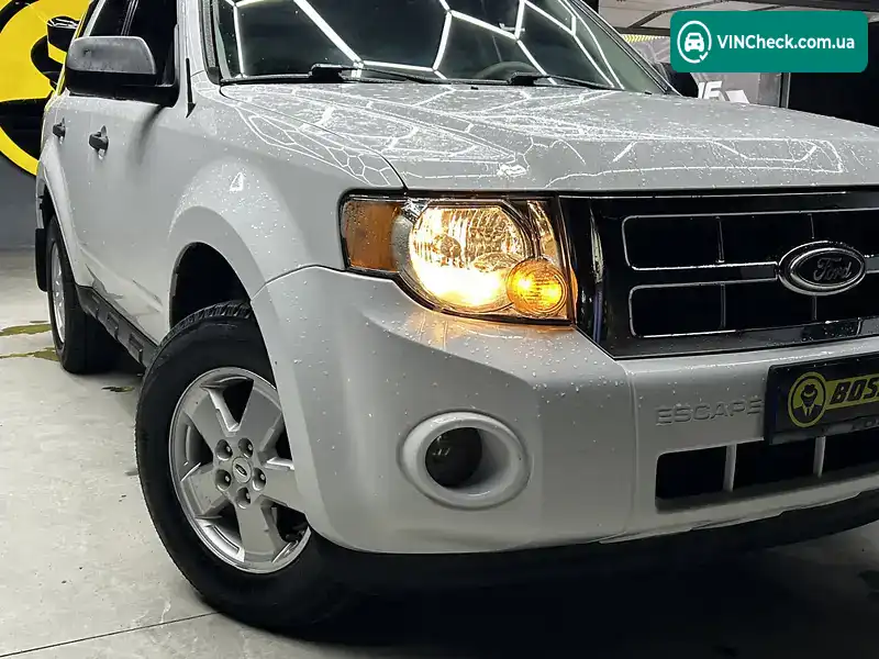 Ford Escape 2010, фото з оголошення 2 з 20, VIN 1FMCU0C70AKC52830
