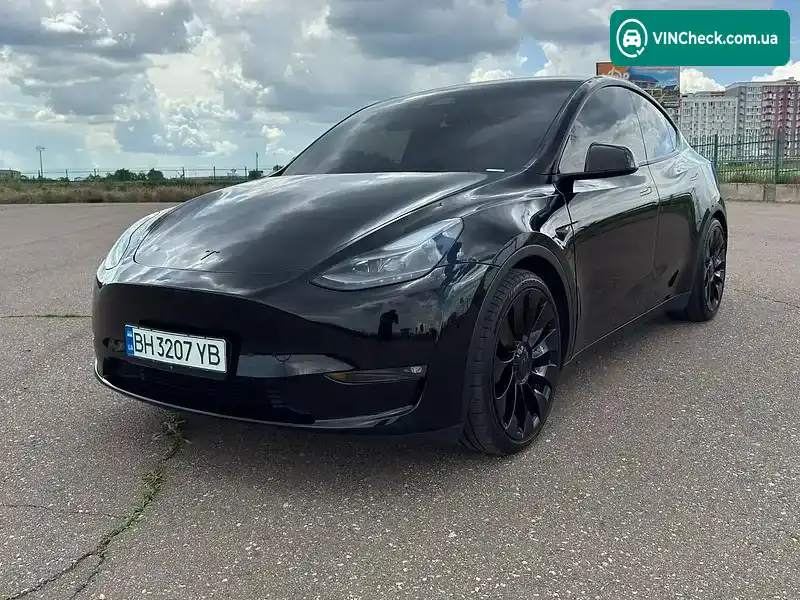 Tesla Model Y 2023, фото з оголошення 2 з 20, VIN 7SAYGDEF6PF964068