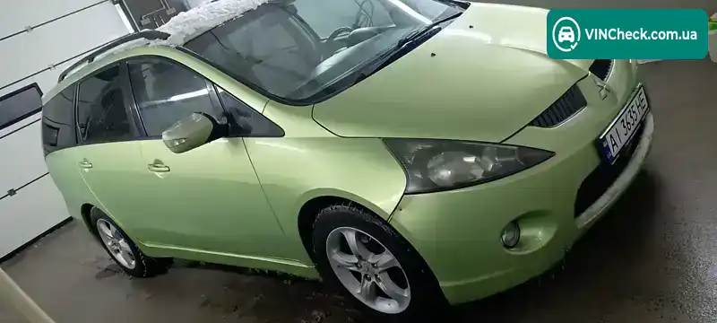 Mitsubishi Grandis 2004, фото з оголошення 2 з 21, VIN JMBLRNA4W4Z003075