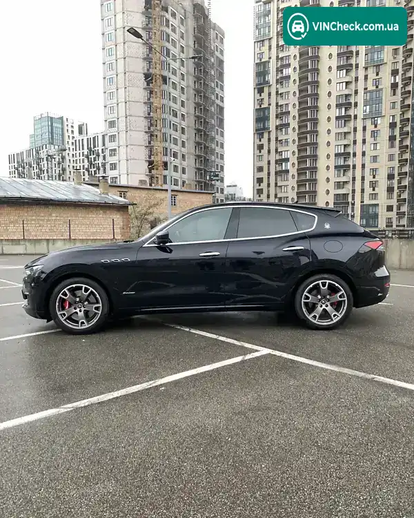 Maserati Levante 2021, фото з оголошення 2 з 21, VIN ZN6XU61B00X365637