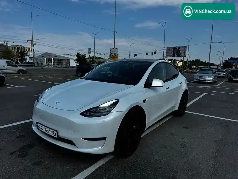 Tesla Model Y 2020, фото з оголошення 2 з 12, VIN 5YJYGDEE5LF017697