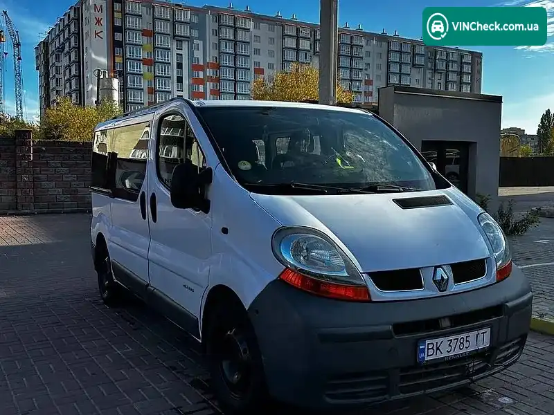 Renault Trafic 2003, фото з оголошення 2 з 20, VIN VF1FLACA63V182943